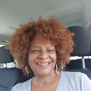 Meet your Posher, Dr. gwendolyn